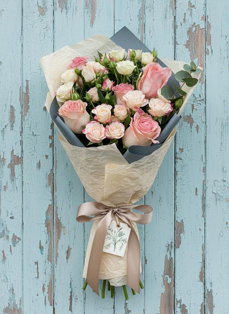 Букет цветов из: Розы в Новоалексеевской