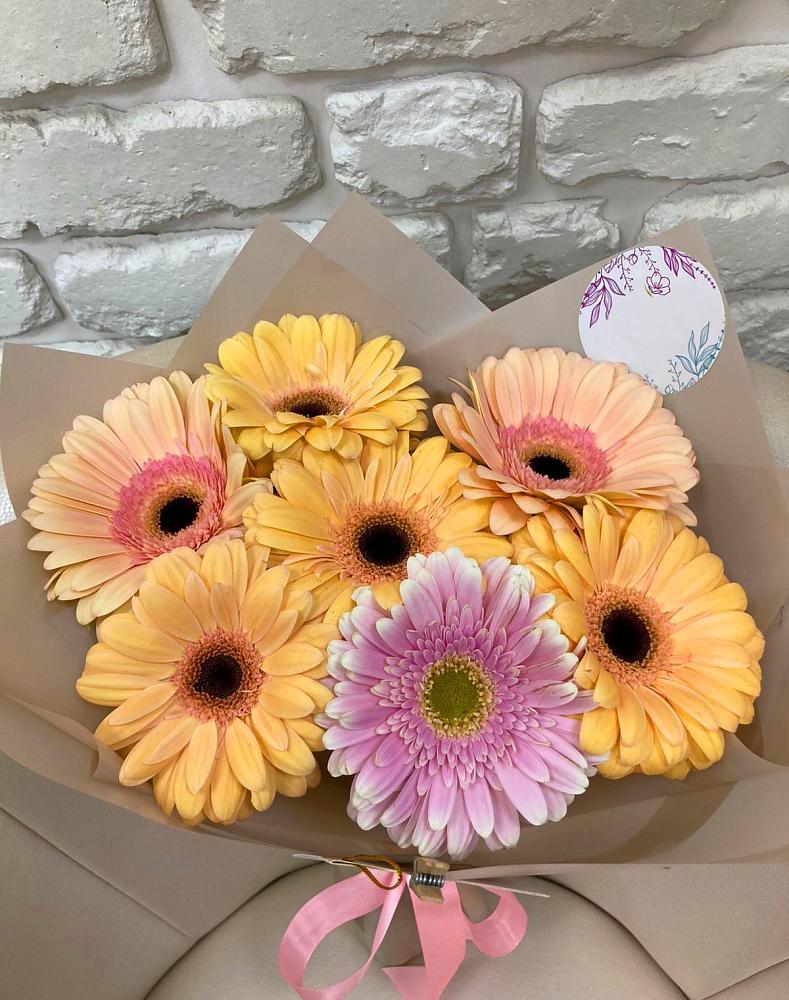Букет цветов из: Герберы в Новоалексеевской