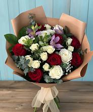 Букет цветов из:  Розы и Альстромерии #REPLACE_PRED# Новоалексеевской