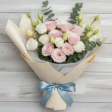 Букет цветов из:  Лизиантусы #REPLACE_PRED# Новоалексеевской
