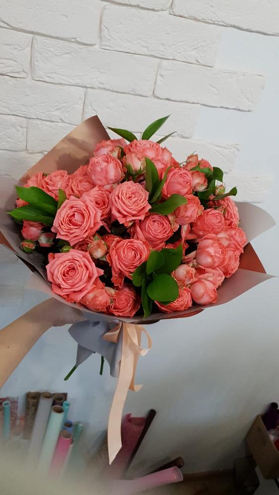 Букет цветов из: Розы в Новоалексеевской