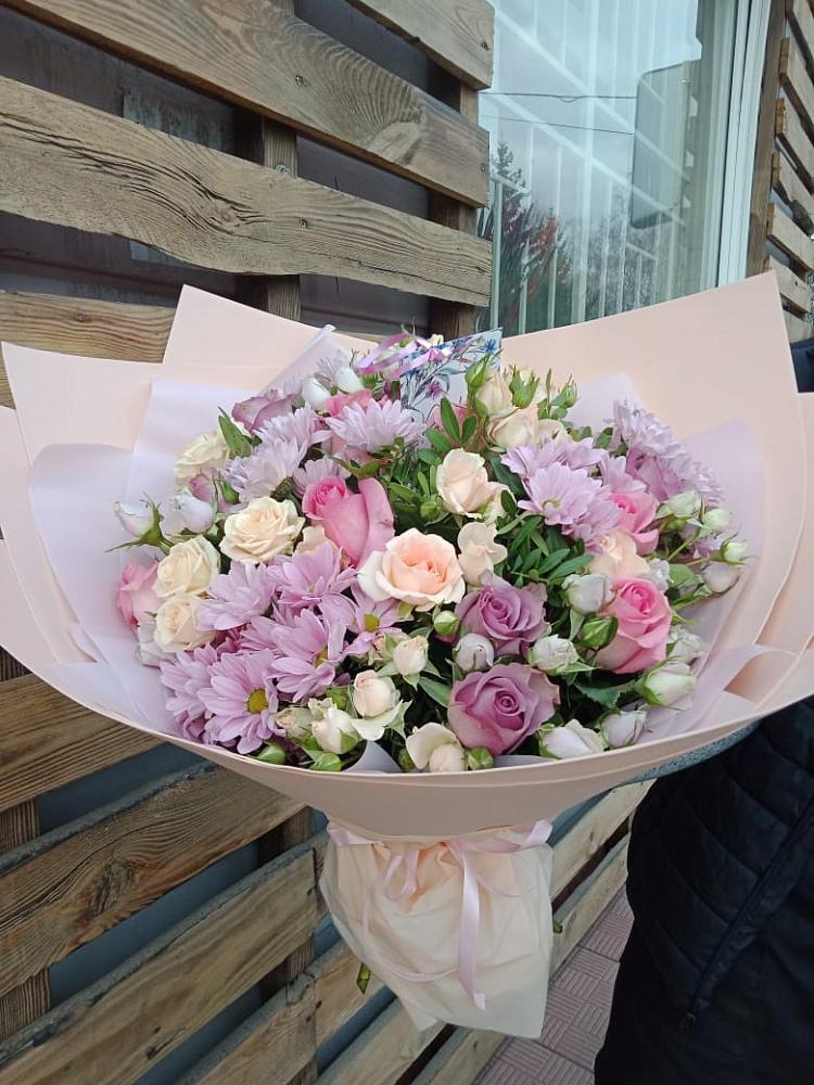 Букет цветов из: Розы и Хризантемы в Новоалексеевской