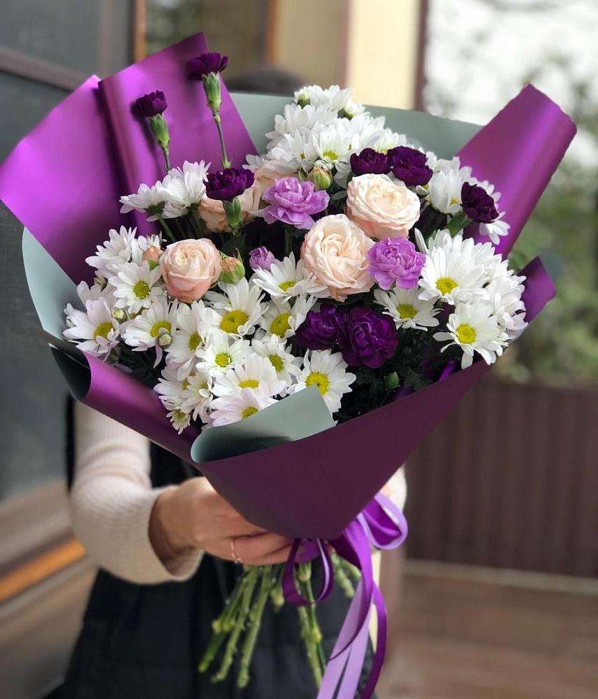 Букет цветов из: Хризантемы, Гвоздики и Розы в Новоалексеевской