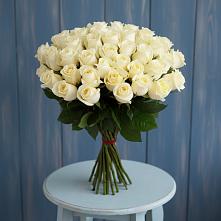 Букет 51 Белая роза Эдлесс Лав в Новоалексеевской