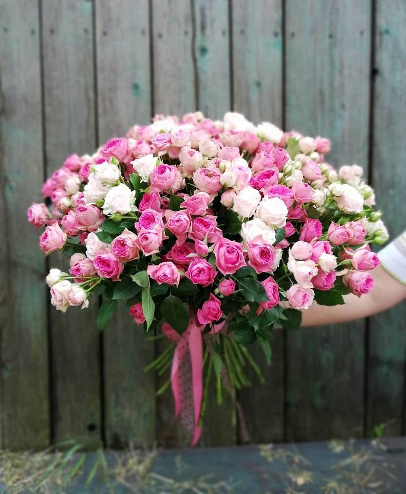 Букет Розовые кустовые розы Натали и Лав Лидия в Новоалексеевской