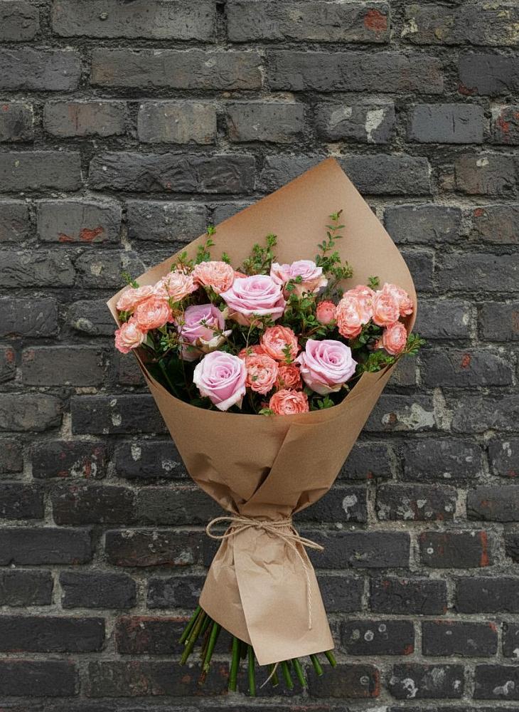 Букет цветов из: Розы в Новоалексеевской