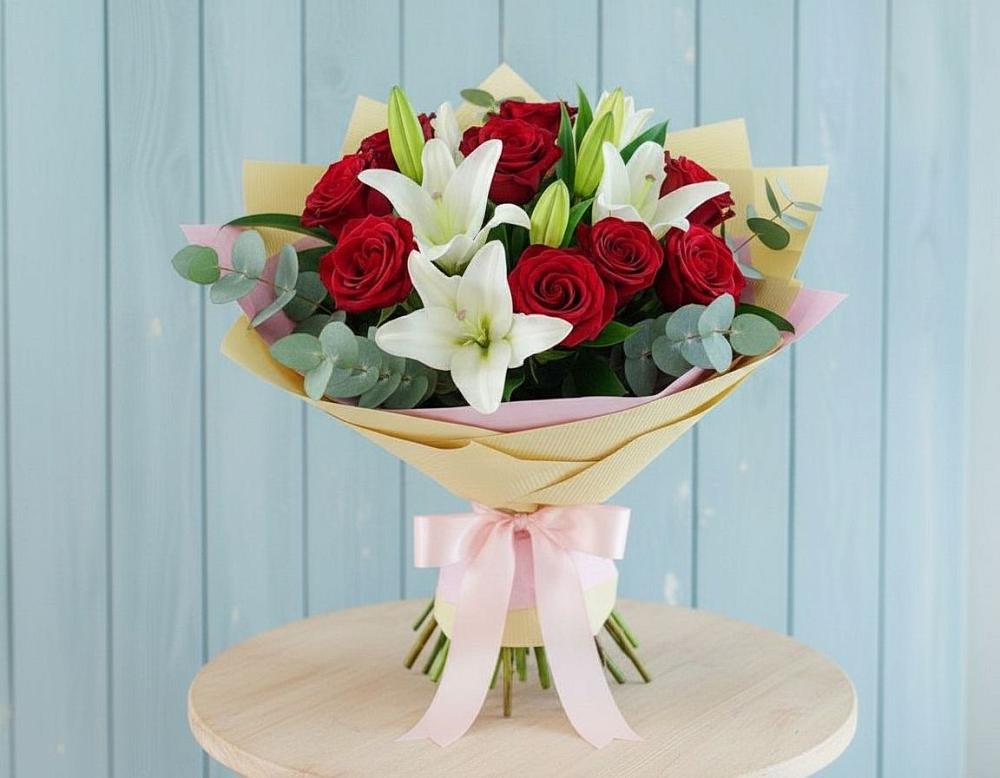 Букет цветов из: Лилии и Розы в Новоалексеевской